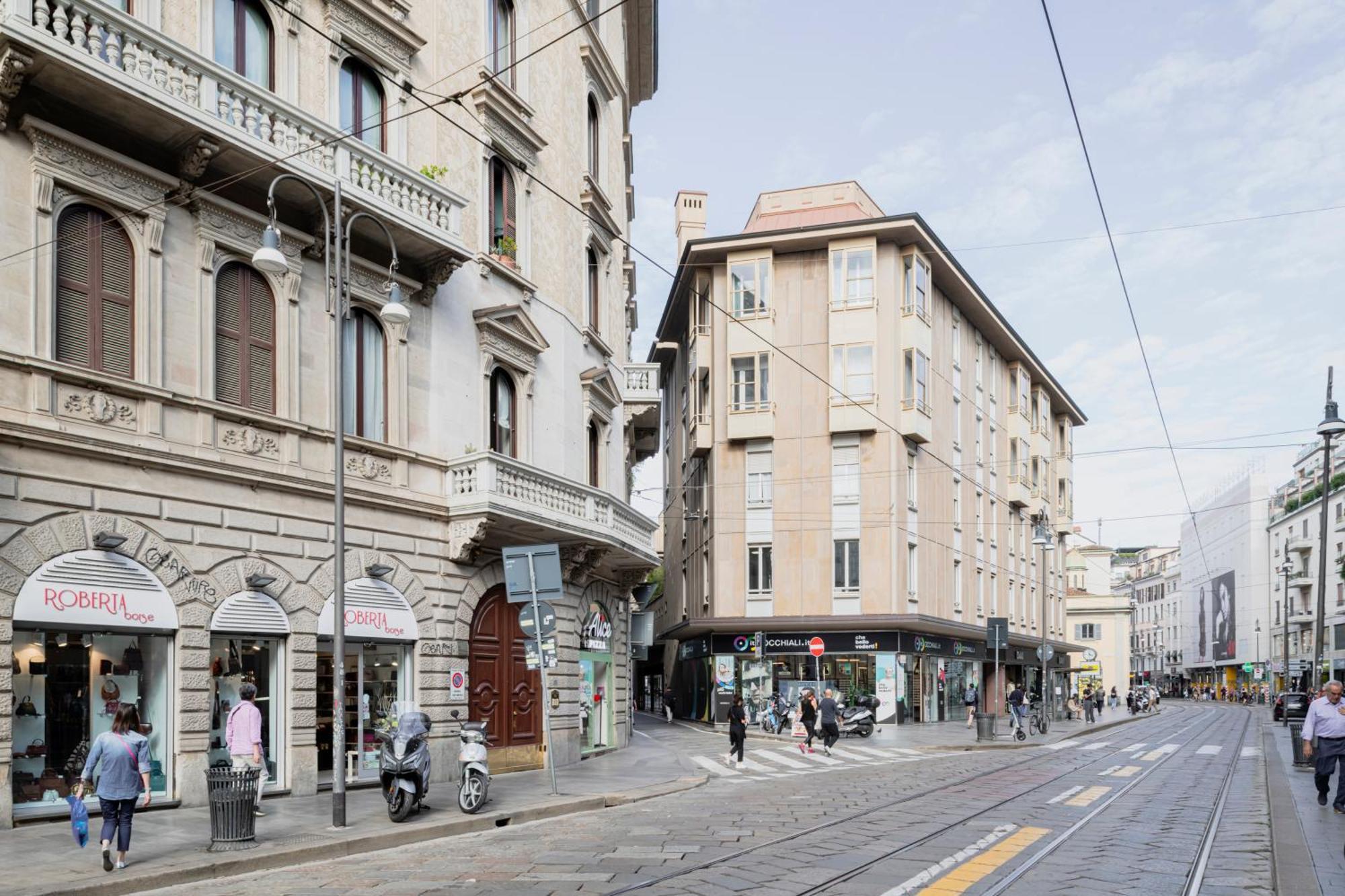 Apartament Easylife - Accogliente Monolocale In Via Torino, Posizione Perfetta Per Scoprire La Citta Mediolan Zewnętrze zdjęcie